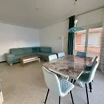 Waterfront Close Casino * مينتون