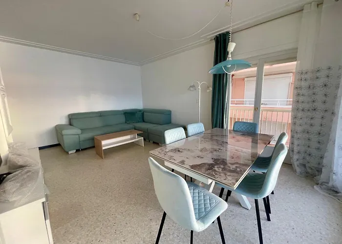 Waterfront Close Casino * Menton